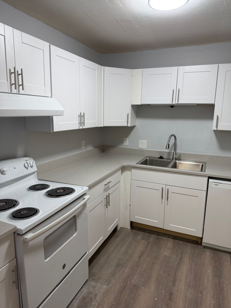 Tallahassee Townhome: 2511 Old Bainbridge E