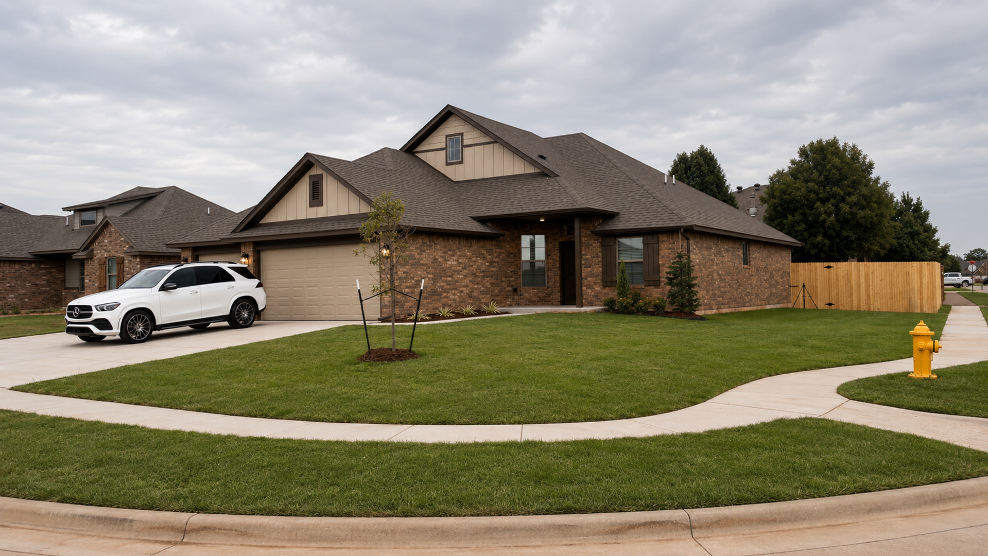 Mustang House: 2005 W Flintlock Wy