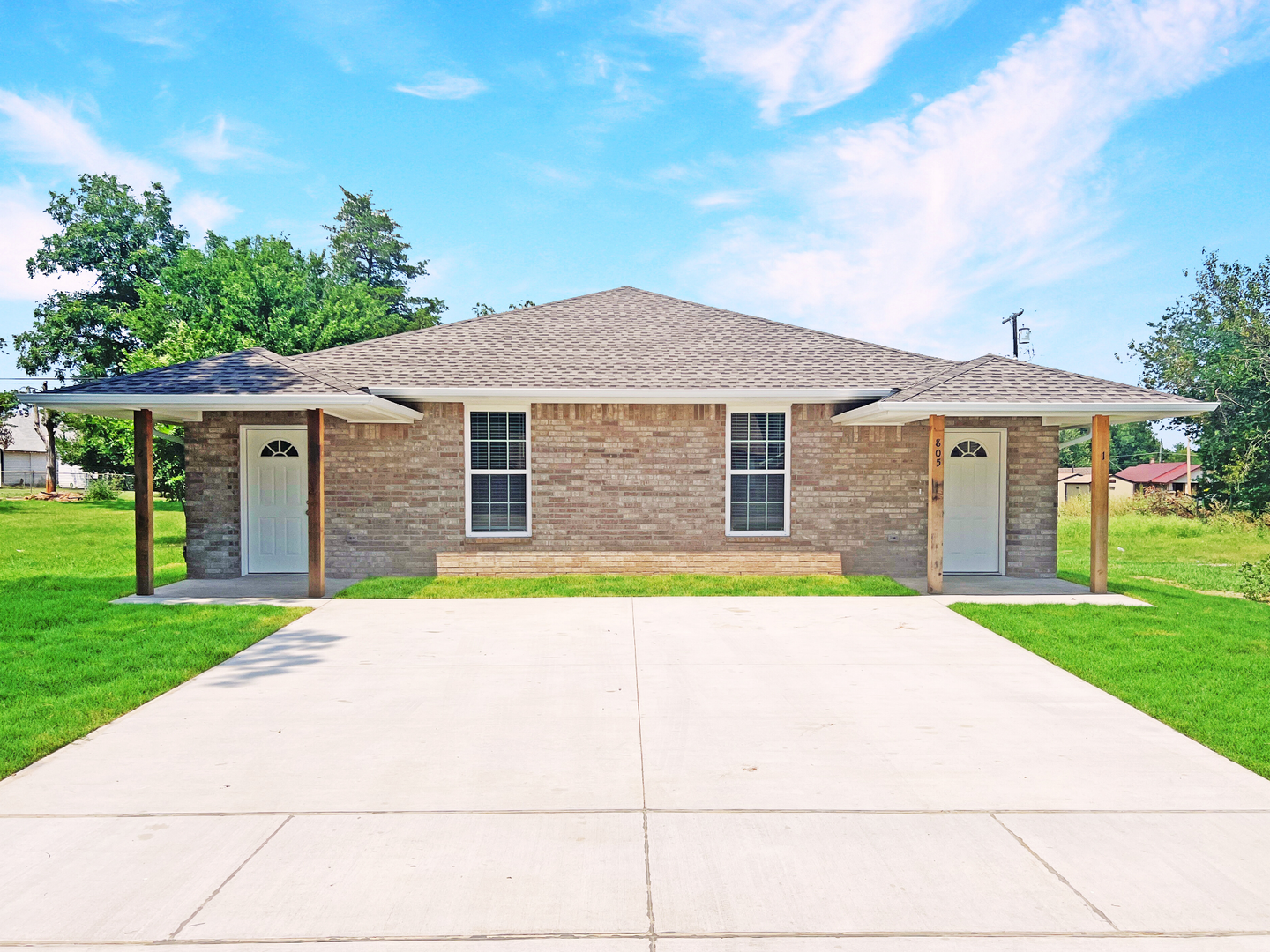 Lawton House: 205 SW 17th St Unit 1