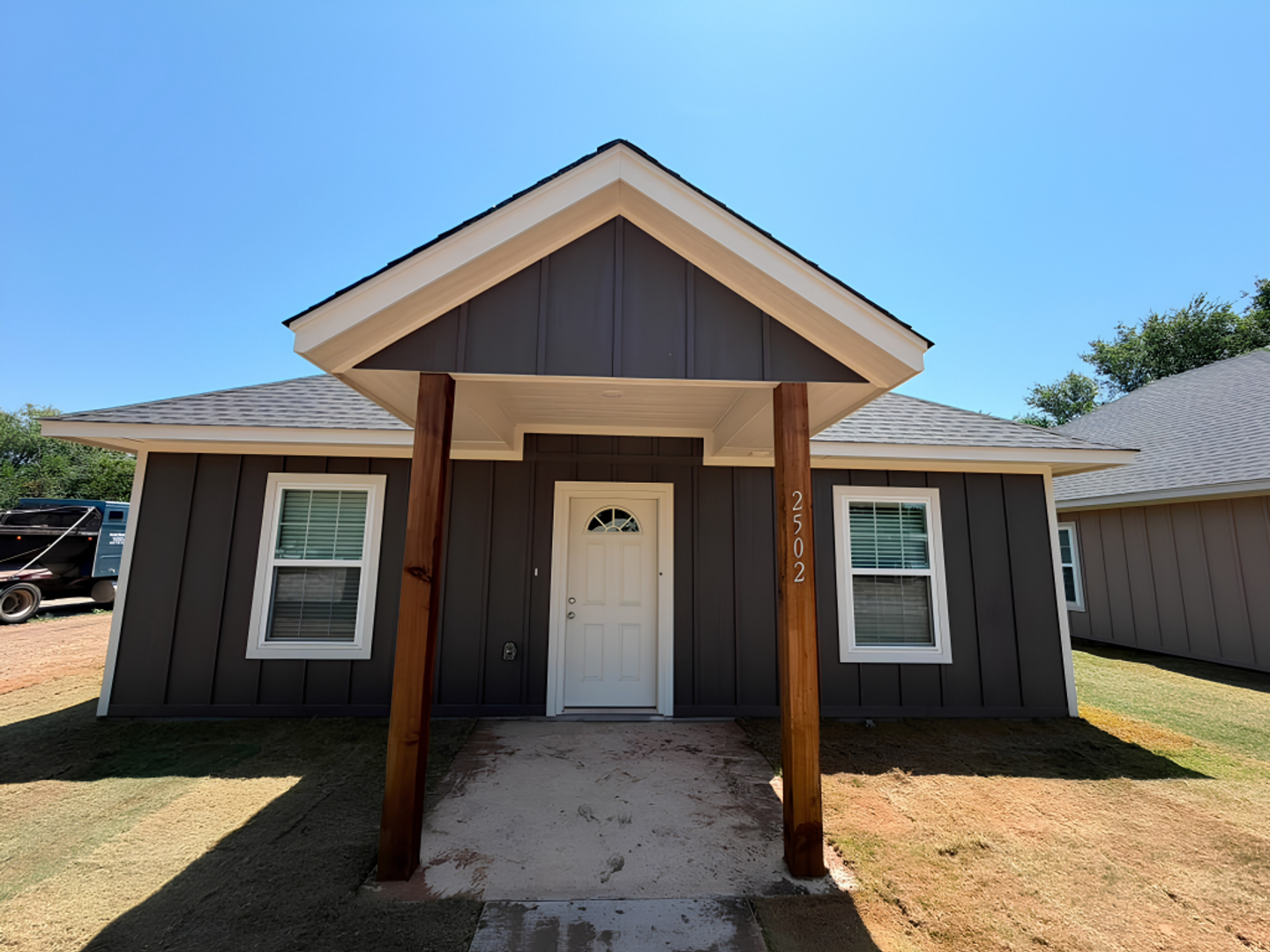 Lawton House: 2502 SW H Ave