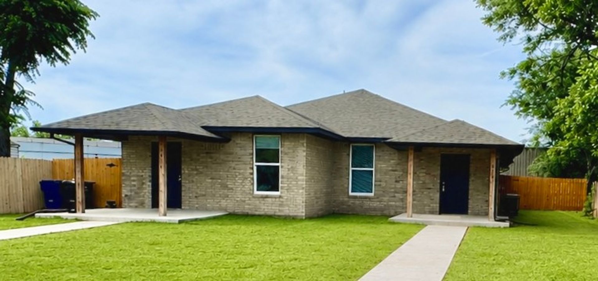 Lawton House: 1614 Southwest C Ave 1