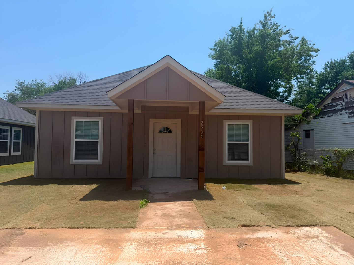 Lawton House: 2504 SW H Ave