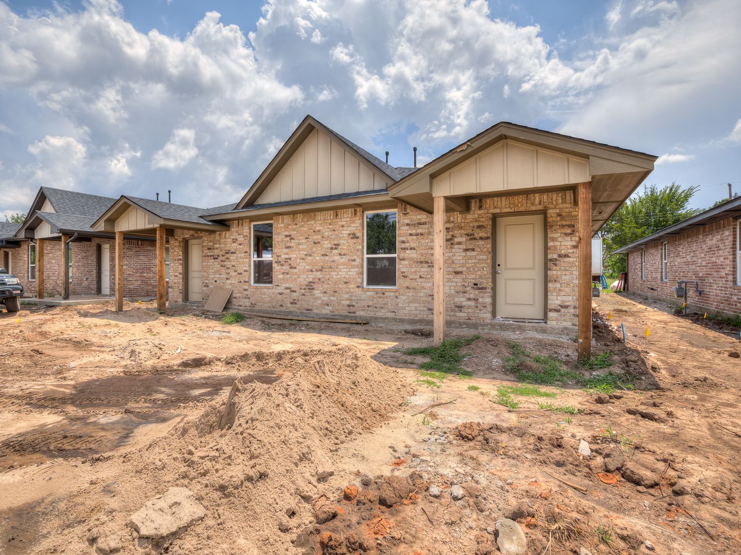 Oklahoma City House: 336 NW 122nd St
