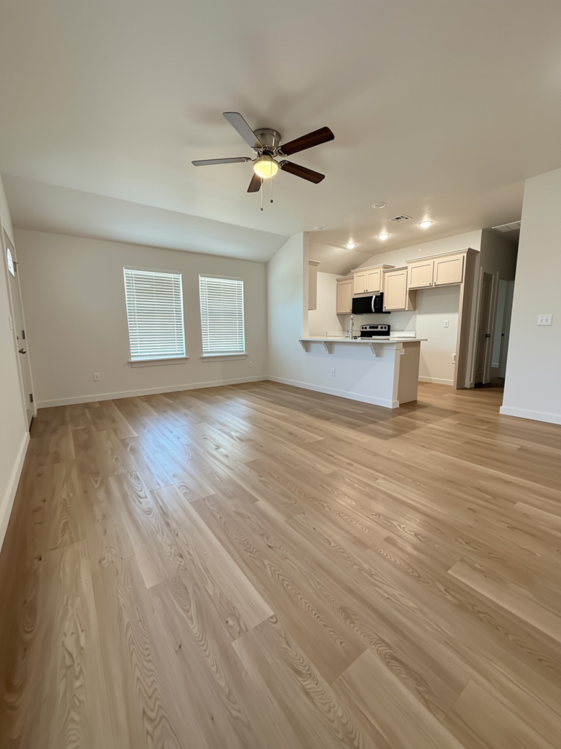 Lawton House: 1211 SW New York Ave Unit 1