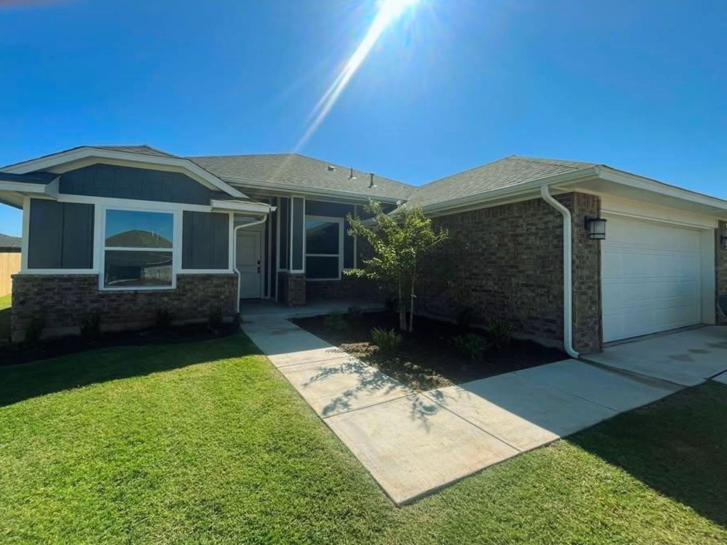 Edmond House: 18220 Austin Ct