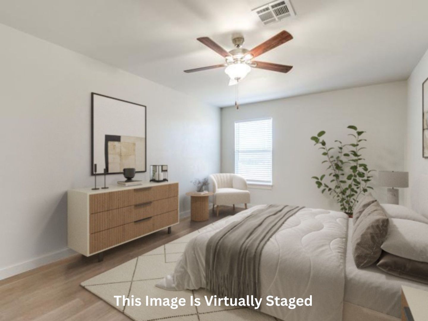 Guthrie House: 1706 Highland Loop