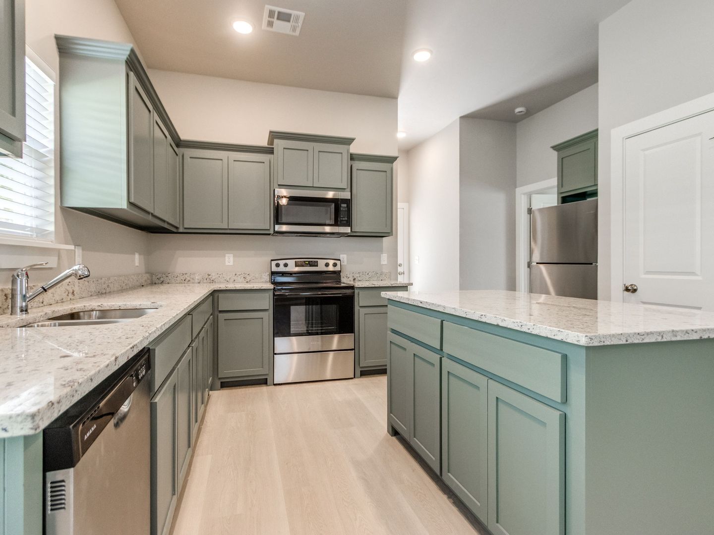 Shawnee House: 1101 N Tucker Ave