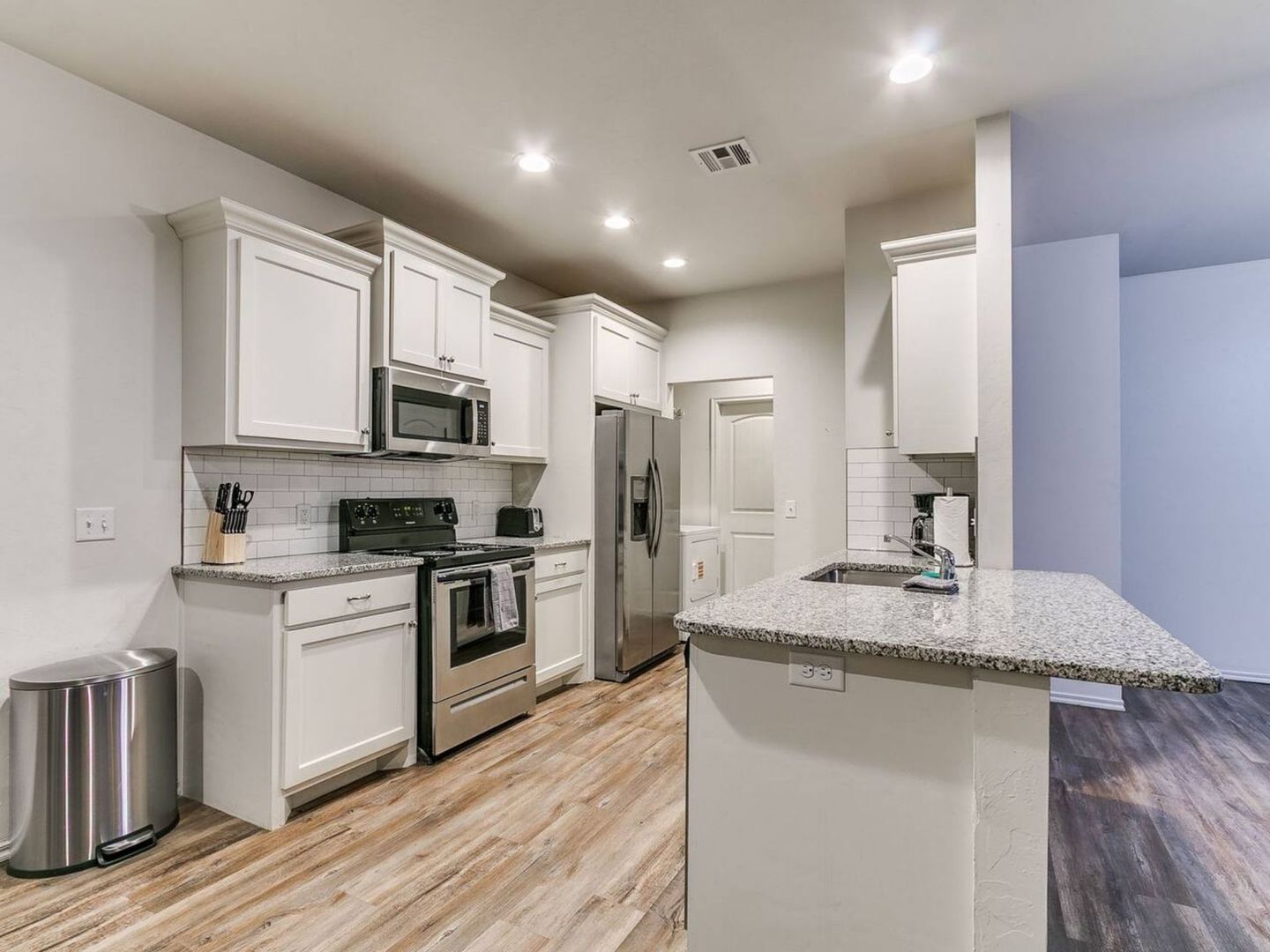 Edmond House: 436 Chalk Hill Ct