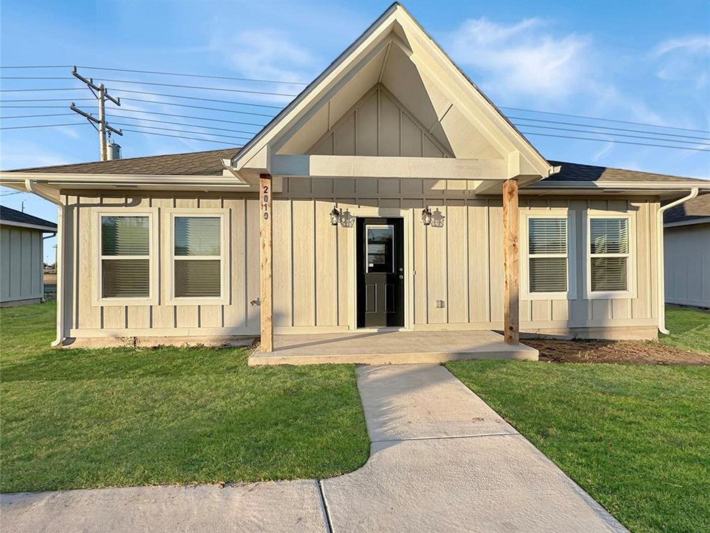 Blackwell House: 2010 Willow Place