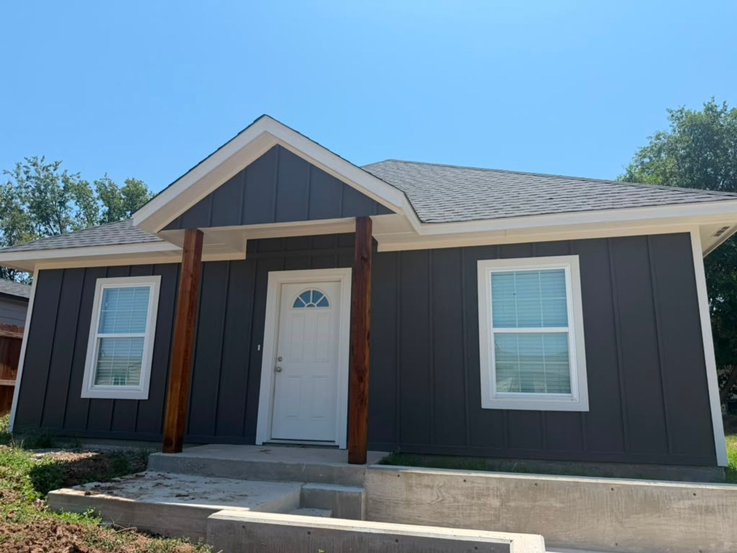 Lawton House: 2720 SW G Ave