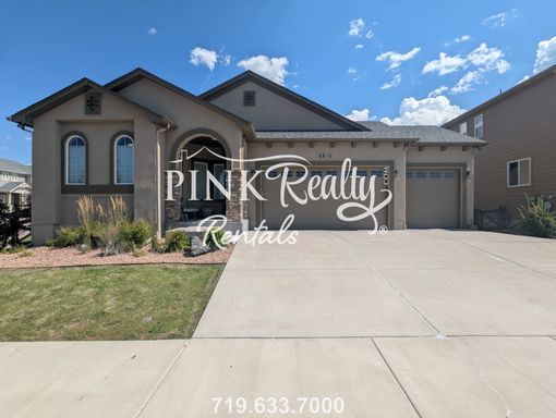 Gorgeous 4 Bedroom in Banning Lewis! – photo 1