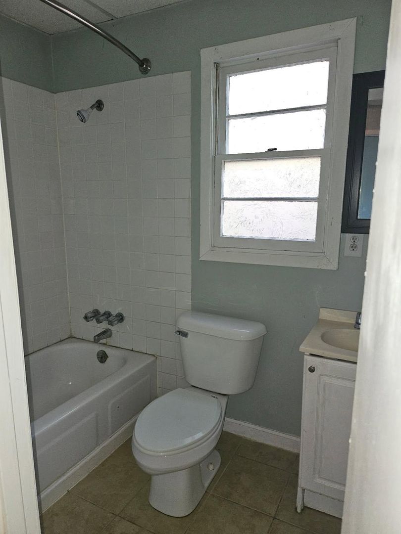 Cullowhee House: 46 Cherub Lane #7