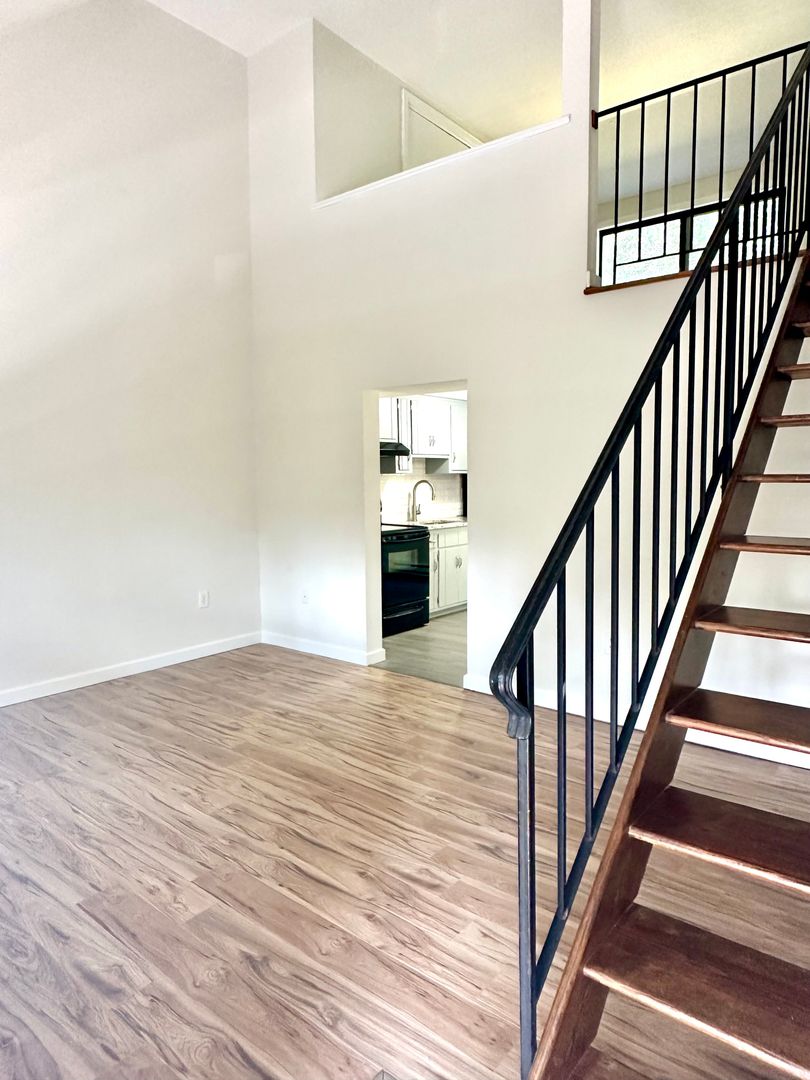 Plainville Apartment: 17 Farmington Ave.