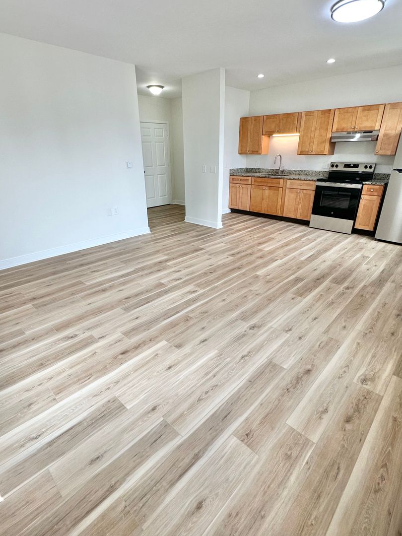 New Britain Apartment: 59 South High St
