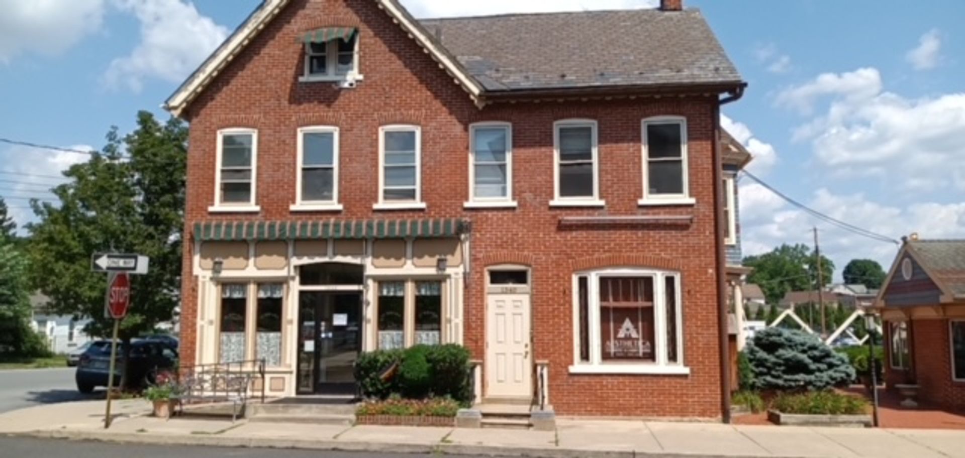 Bethlehem Apartment: 1336-1342 Chelsea Avenue