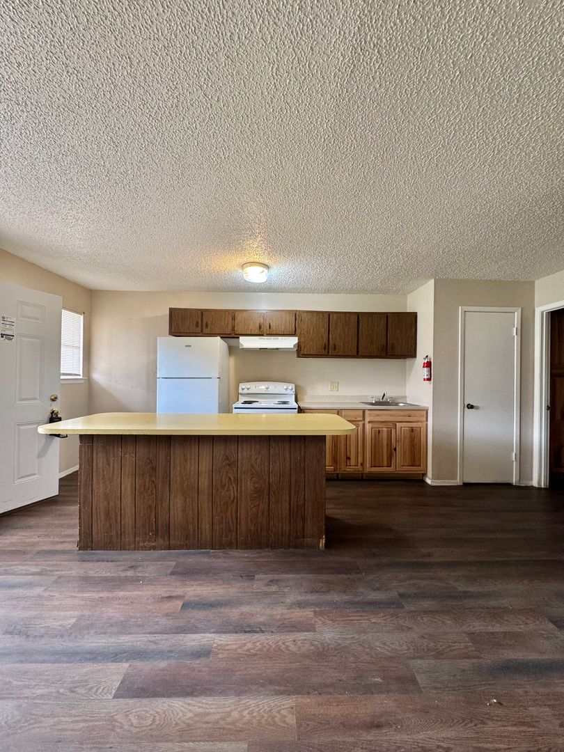 San Angelo Apartment: 332 Preusser