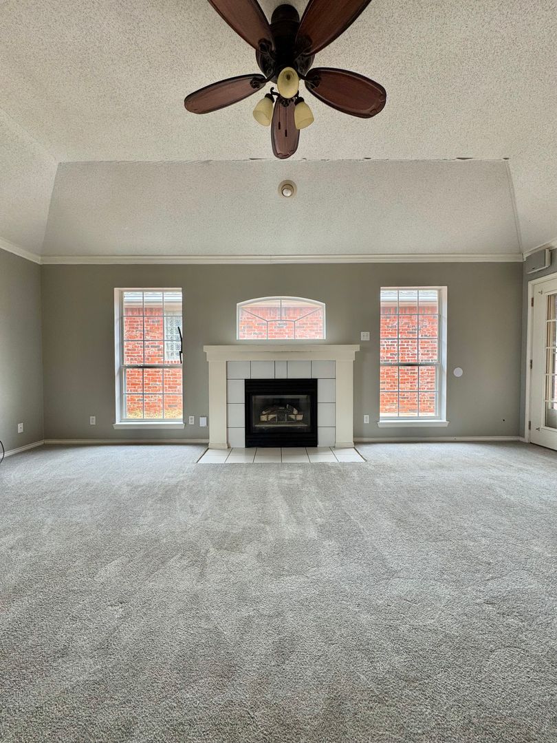 San Angelo House: 10 Southridge