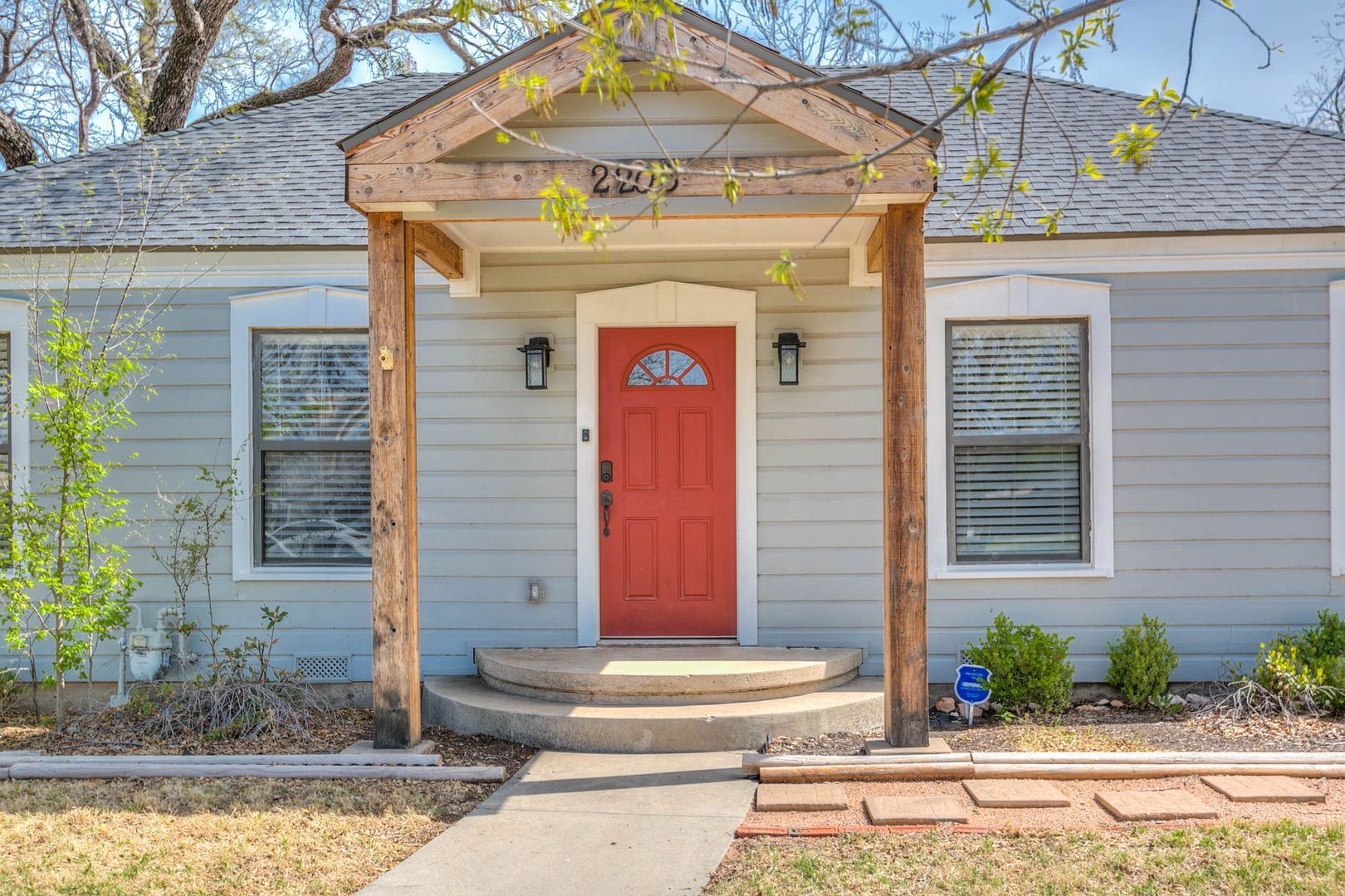 NOW AVAILABLE - Santa Rita Charmer w/ Detached Apartment!