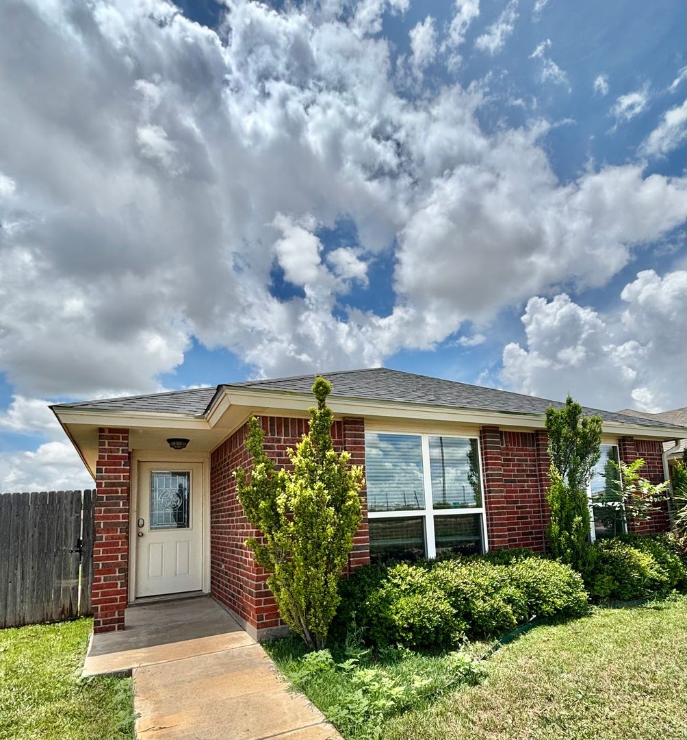 San Angelo House: 4245 Sedona Trl