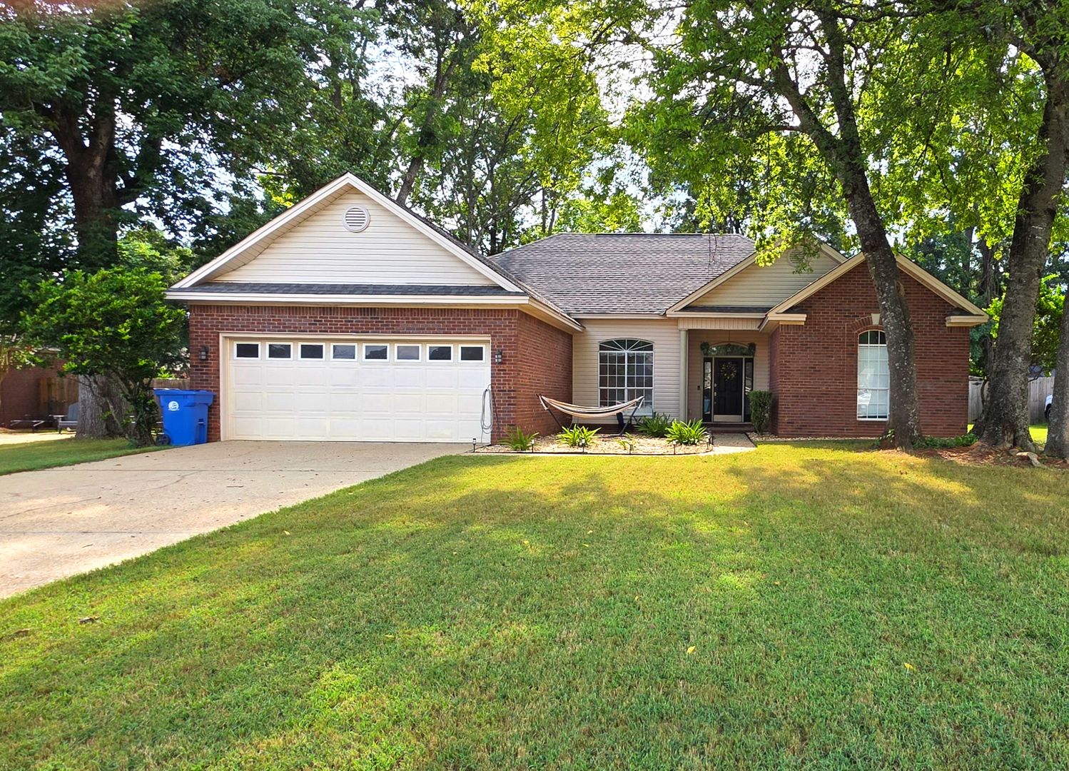 Prattville House: 1269 Cross Creek Road