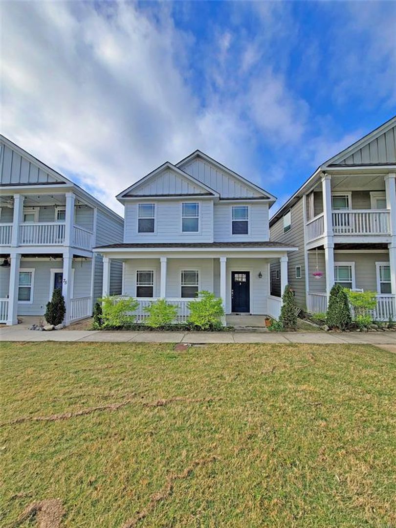 Pike Road House: 71 Honey Crisp Lane