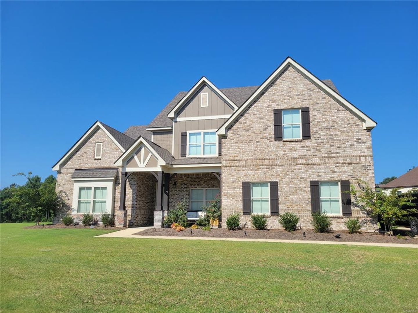 Prattville House: 104 Jane Court