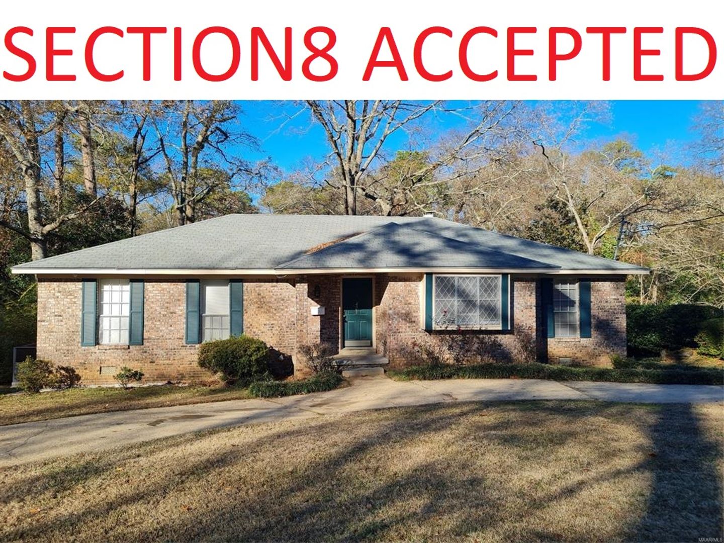 Montgomery House: 421 North Moye Drive