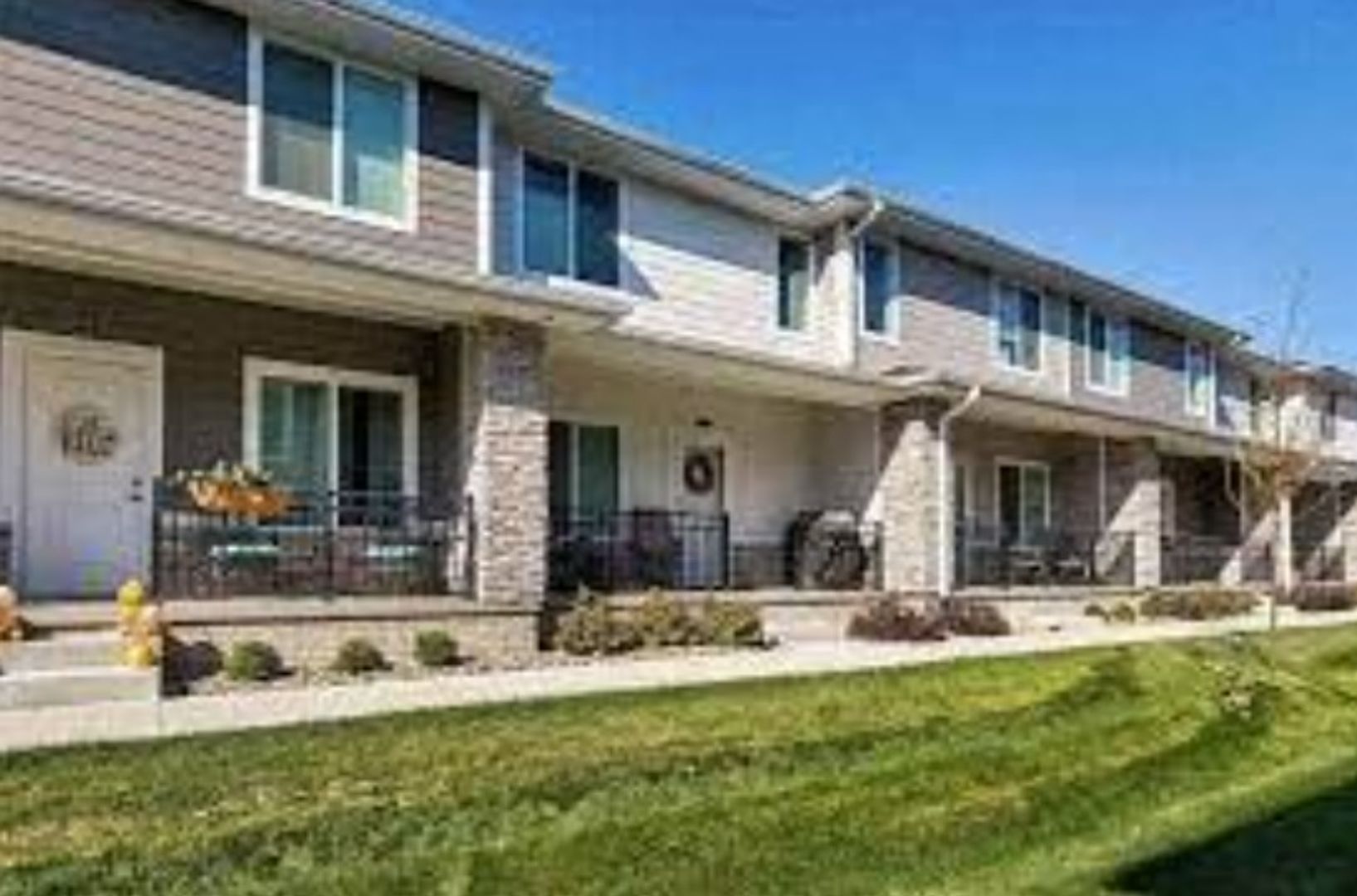 Waukee Townhome: 2364 SE Sydney Lane