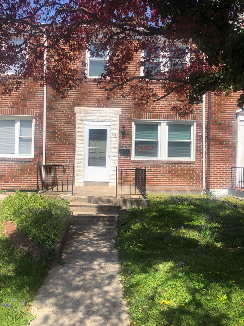 Baltimore House: 1632 Northwick Rd