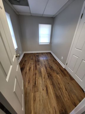 Small Office in Glen Burnie
