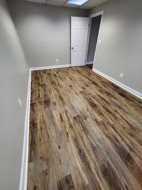 Medium Office Space (Special Price for Combo)