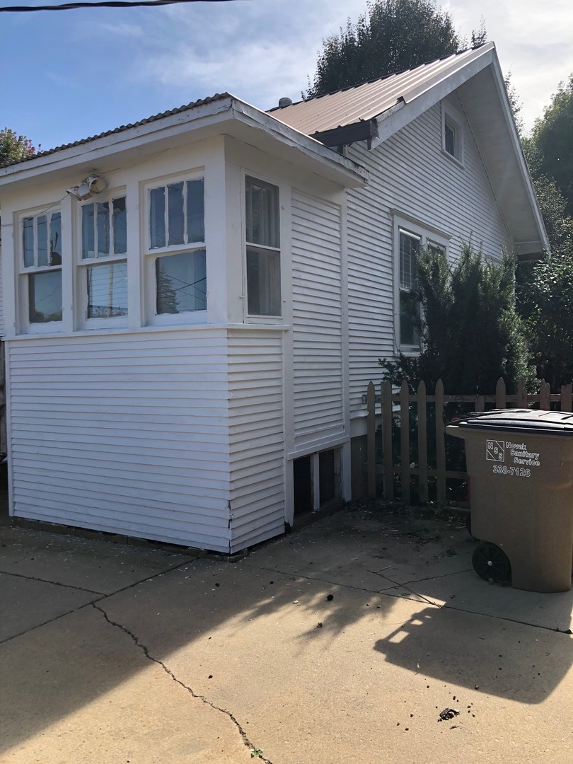 Sioux Falls Apartment: 918 S 1st