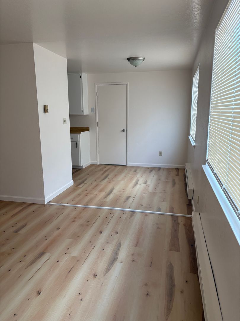 Carson City Apartment: 1312 -1390 N Edmonds Dr