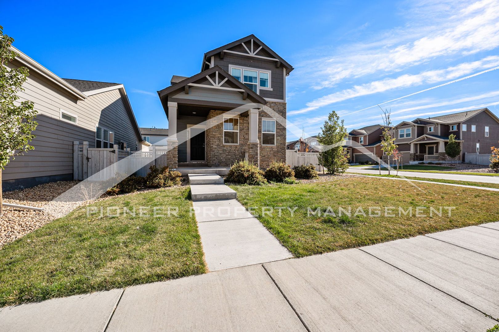 Denver House: 6550 N Ceylon St