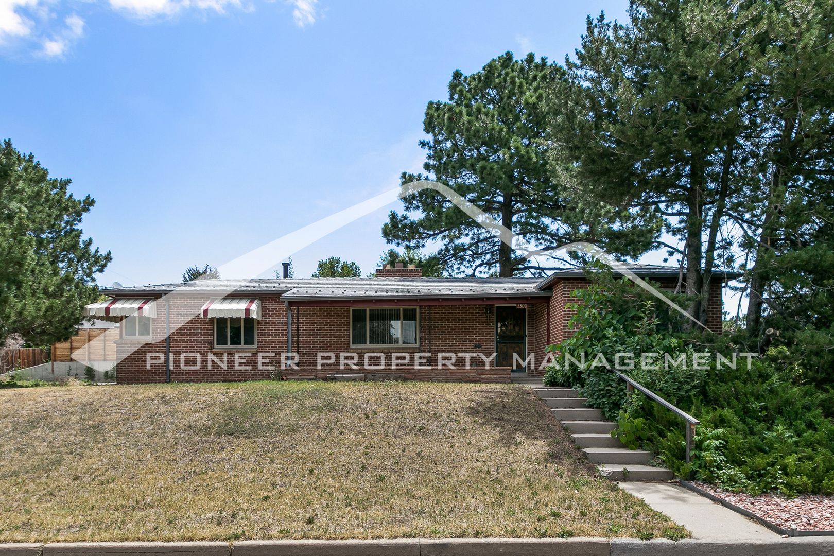 Denver House: 3300 Zenobia St