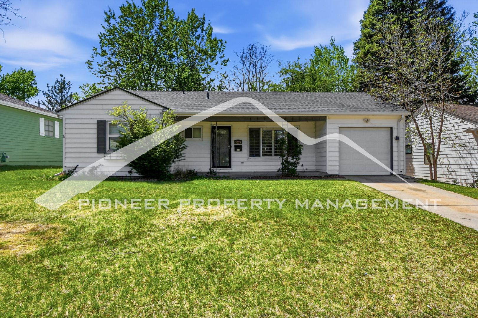 Denver House: 3025 S Harrison St