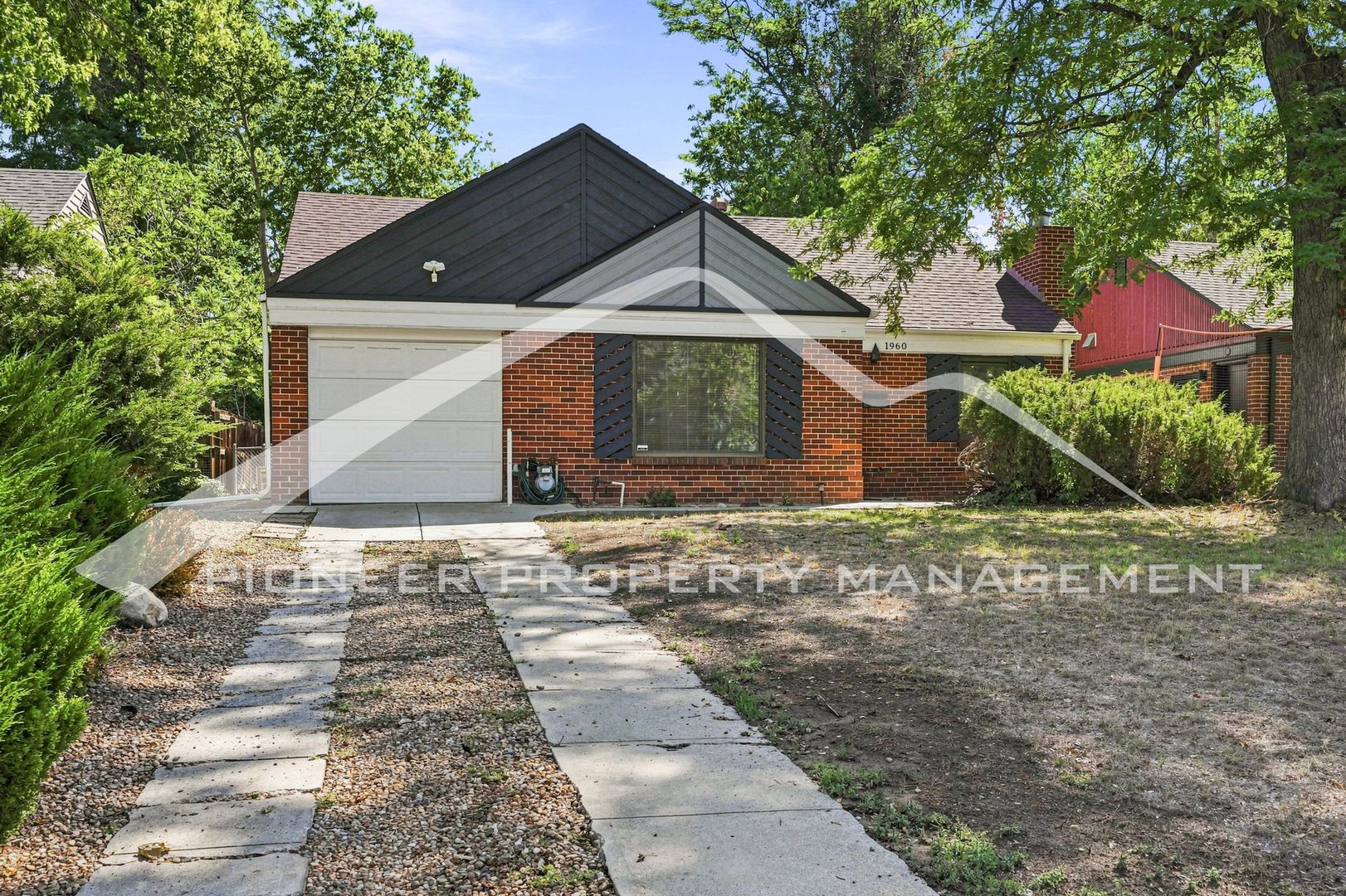 Denver House: 1960 S Clayton St