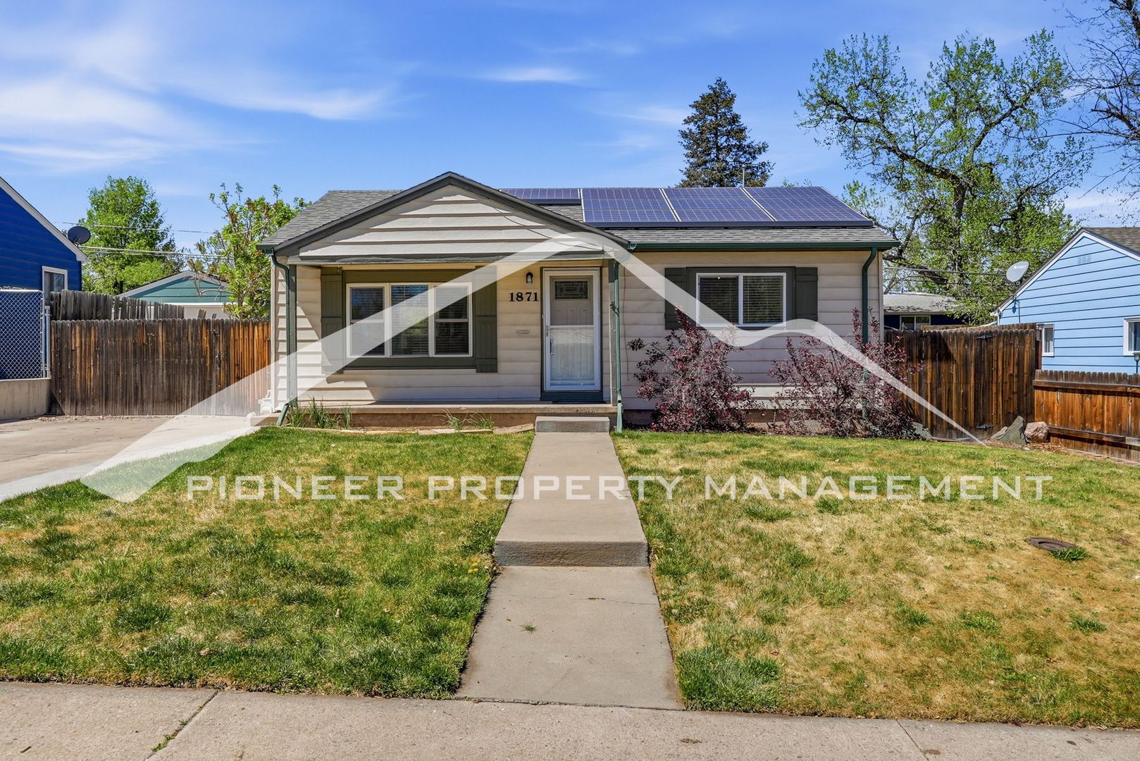 Denver House: 1871 S Wolff St