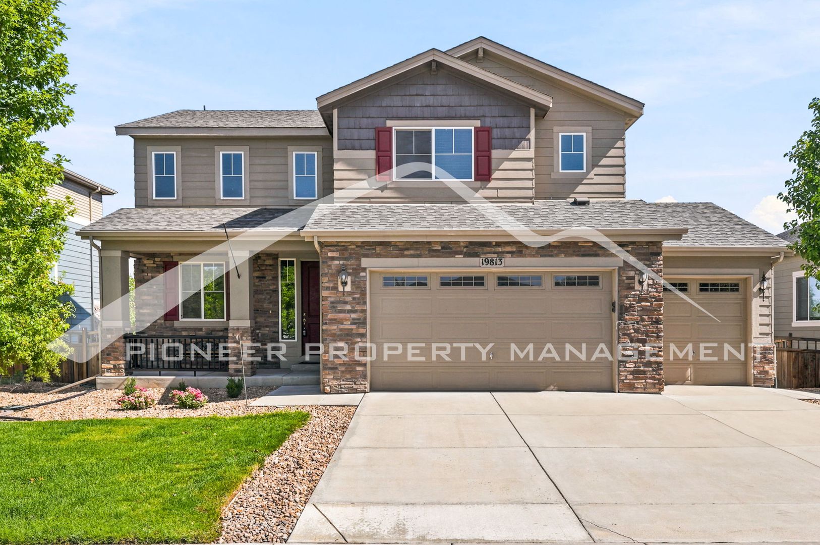 Aurora House: 19813 E 60th Pl