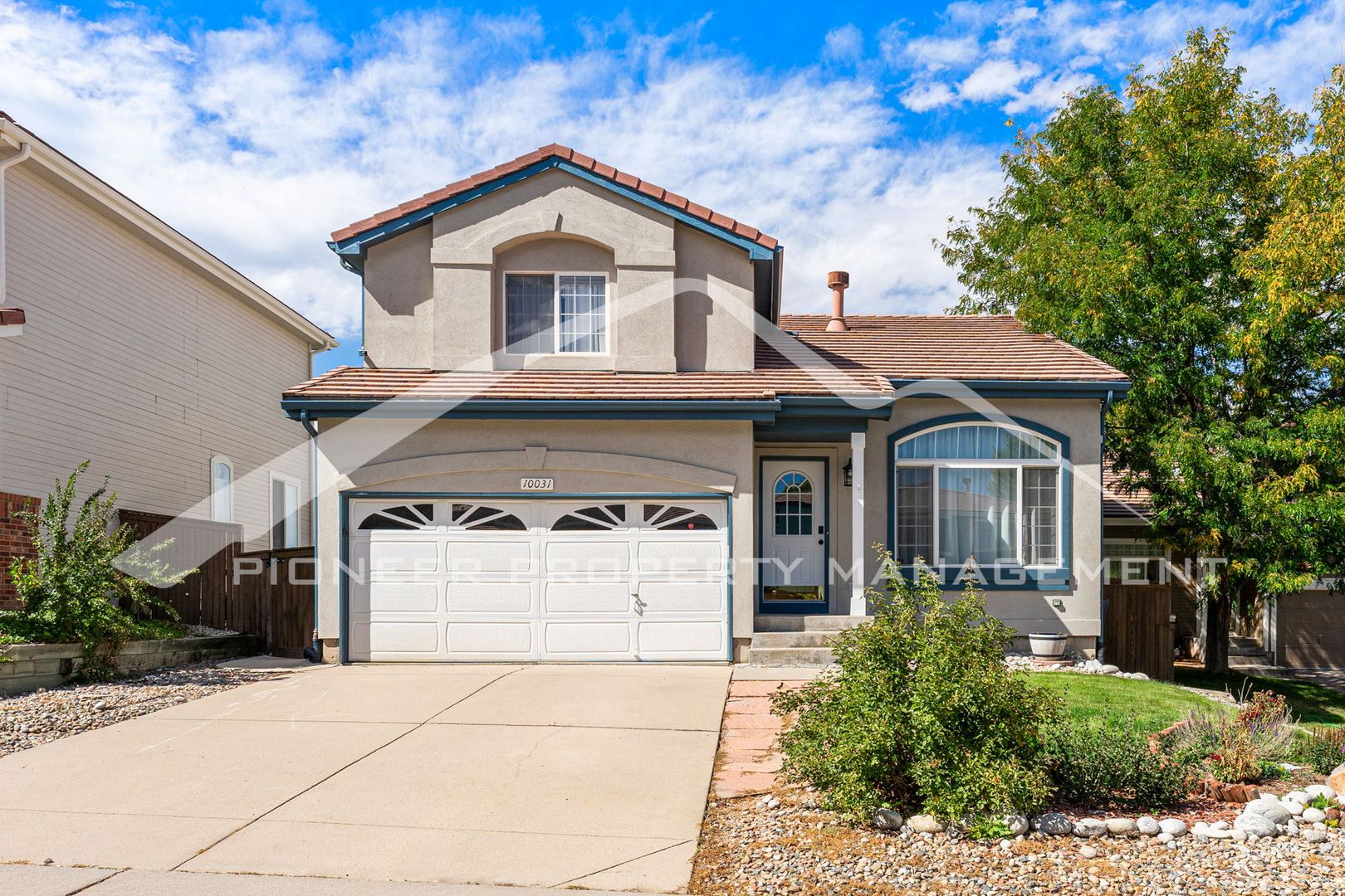 Highlands Ranch House: 10031 S. Cedaridge Way