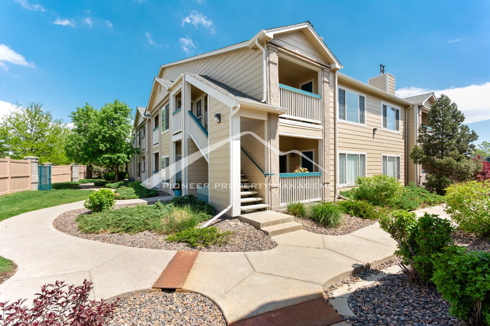 Broomfield House: 1020 Opal St #204