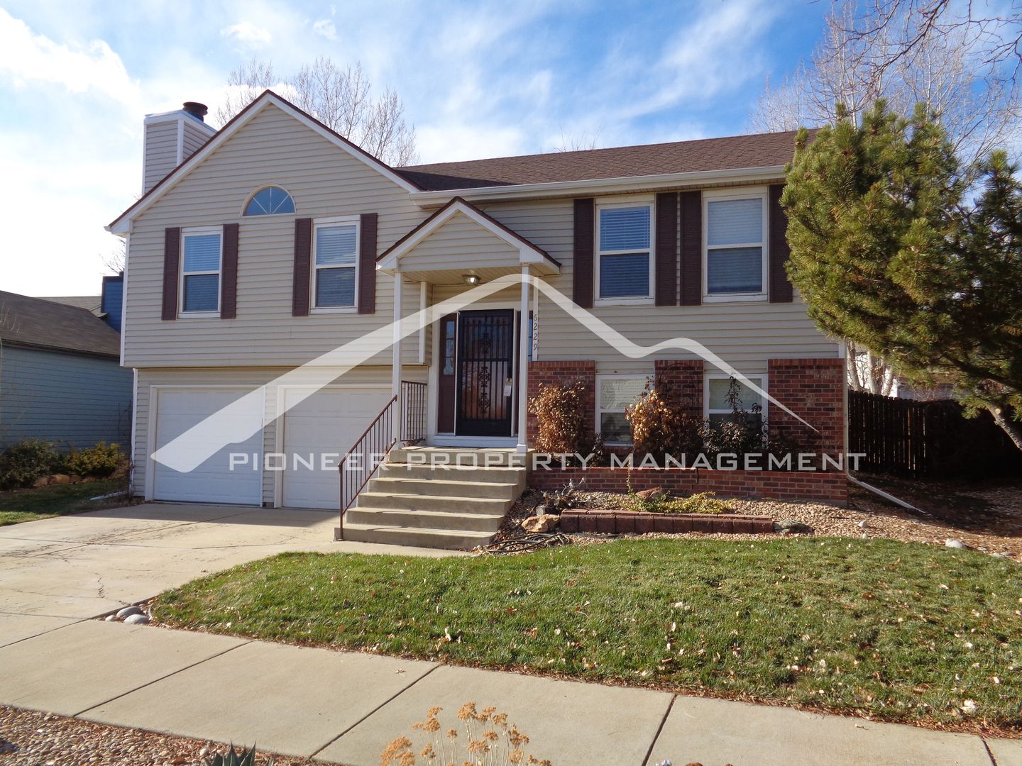 Arvada House: 6229 Zinnia St