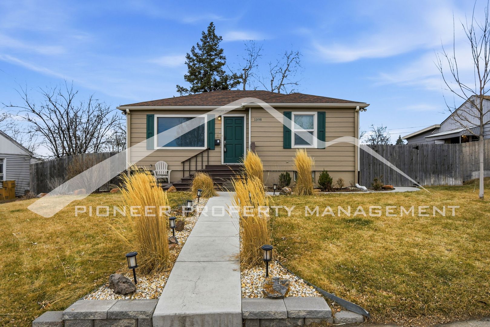 Denver House: 1398 W Alys Pl