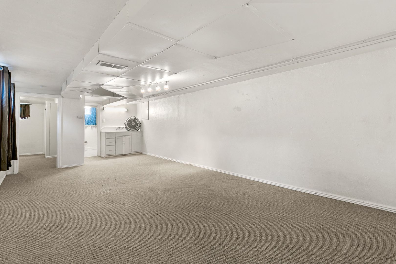 Denver House: 3300 Zenobia St