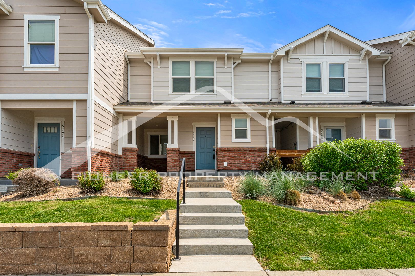Denver House: 5792 Ceylon St