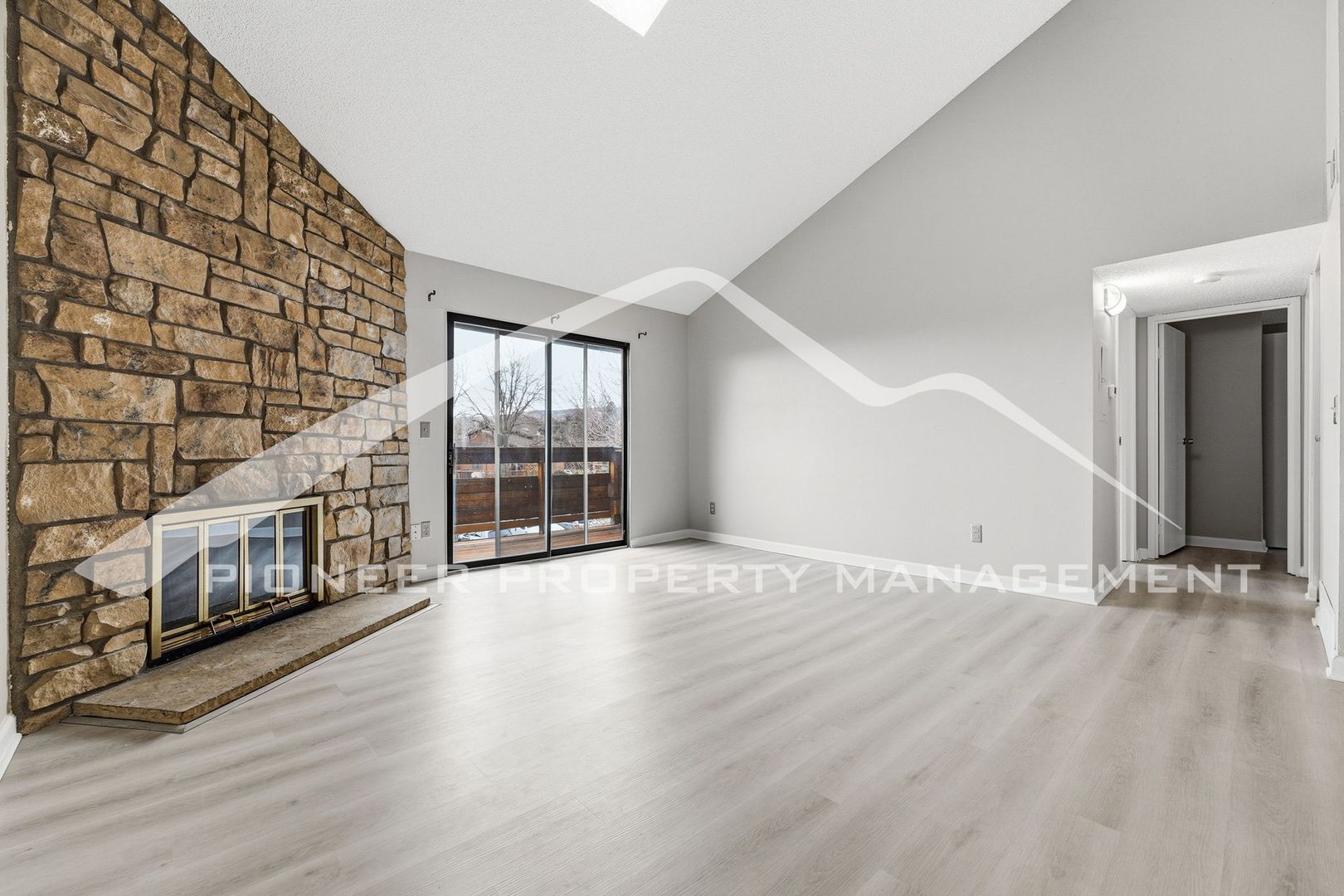 Lakewood Condo: 333 Wright St #303