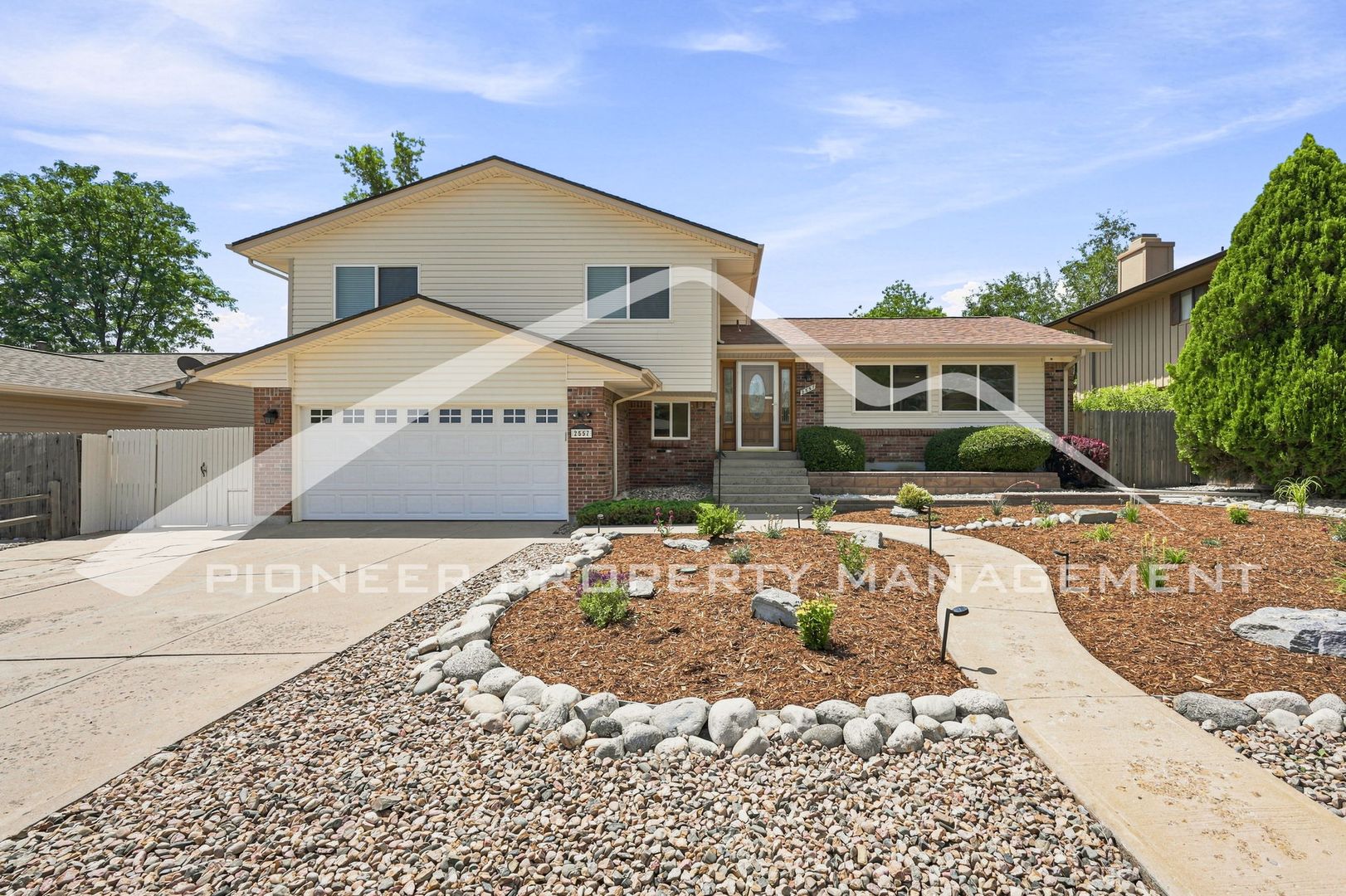 Lakewood House: 2557 S. Coors St