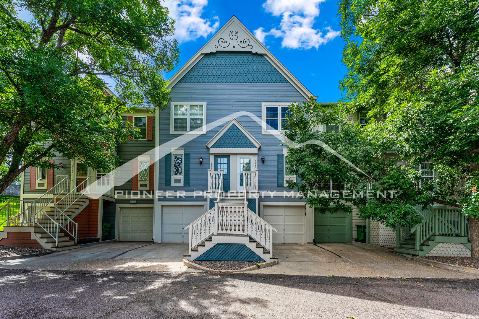 Lakewood Townhome: 9742 W Cornell Pl
