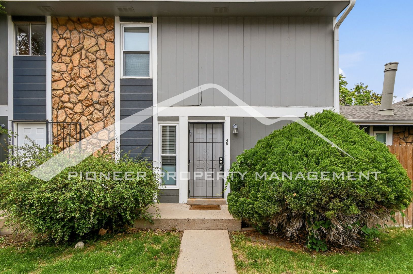 Aurora Townhome: 9901 E Evans Ave Unit #4B