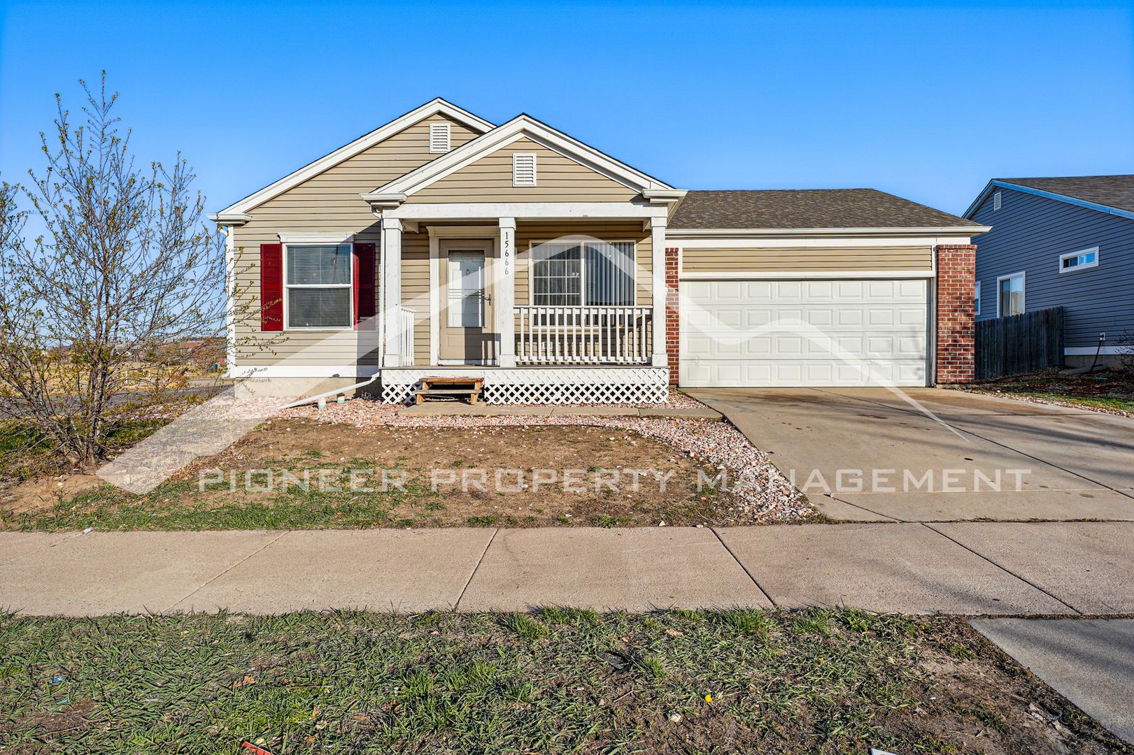Denver House: 15666 E 51st Pl